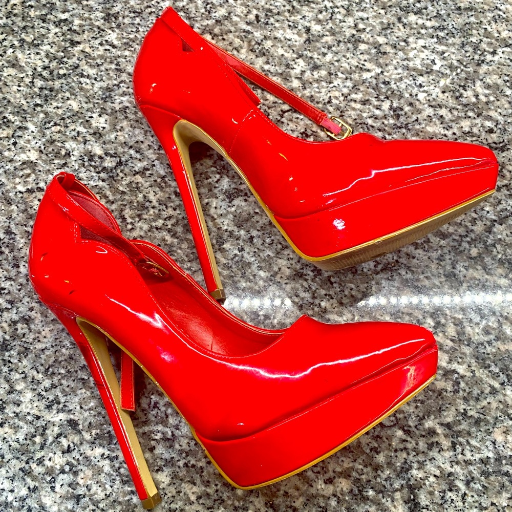 Madison Ladies Heels Size 6.5